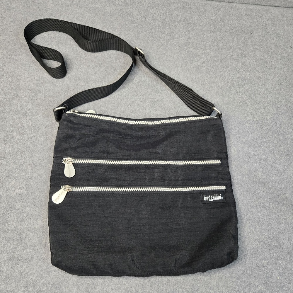 baggallini Black Crossbody Bag Adjustable Strap Multi-Zip Pockets